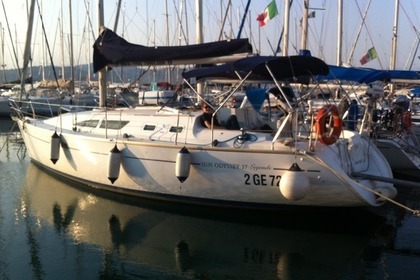 Noleggio Barca a vela JEANNEAU SUN ODYSSEY 37 Fezzano