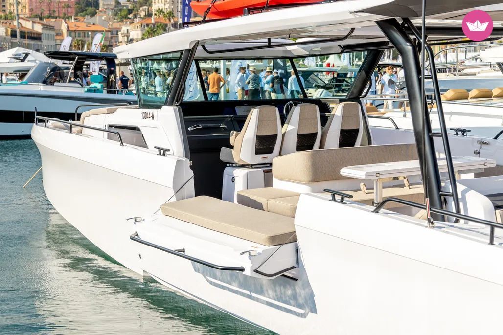 Bateau à moteur Axopar 45 BRABUS 900cv 2