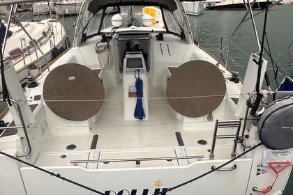 Noleggio Barca a vela Oceanis 38.1 Salivoli