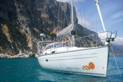 Noleggio Barca a vela Bavaria Bavaria 37 Cruiser Santa Maria Navarrese