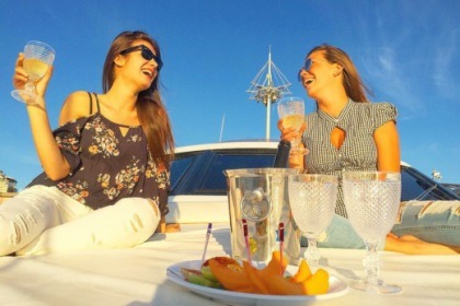 Noleggio Yacht a motore Falcon Yachts 76 Porto Cervo