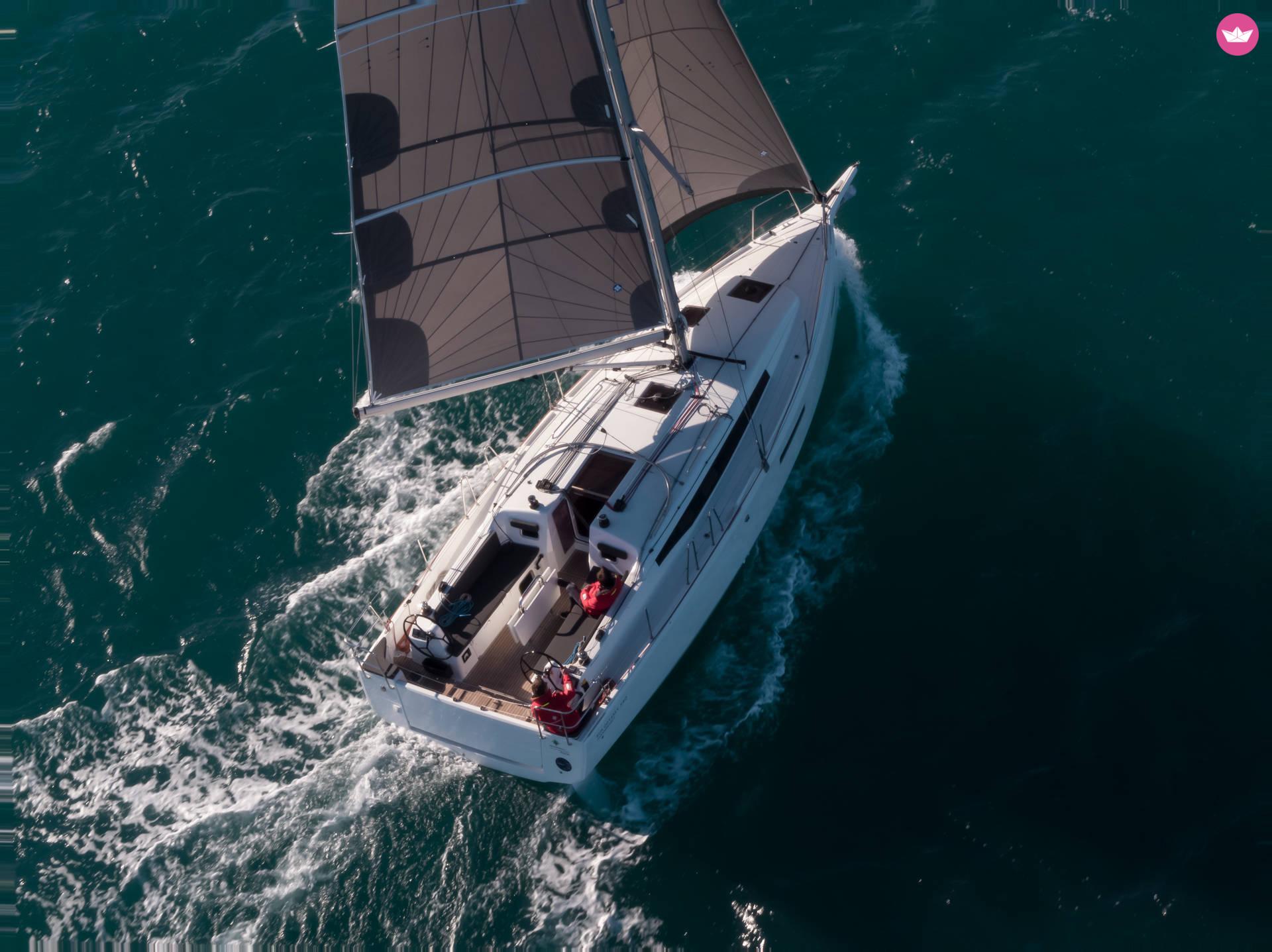Voilier Sun Odyssey 380 11m