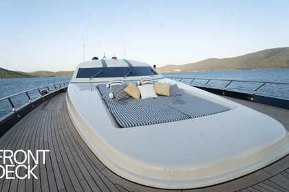 Luxury 35 Meter Motoryacht in Bodrum