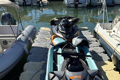 Hire Jet ski Seadoo Wake Pro 230 Cv Santa Eulària des Riu