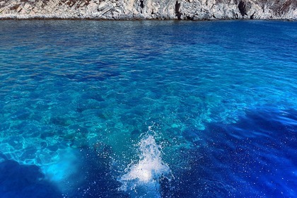 Luxury Motorsailer in Athens & Mykonos!