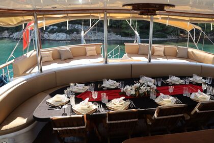 Gulet Charter for Large Groups in Marmaris