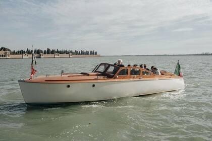 Verhuur Motorboot Knut Ljungberg Classic Tender Venetië