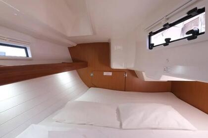 Nemo 1 Bavaria 33 Cruiser