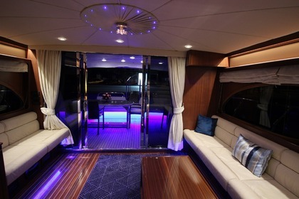 19m luxury Motoryat in Istanbul B2