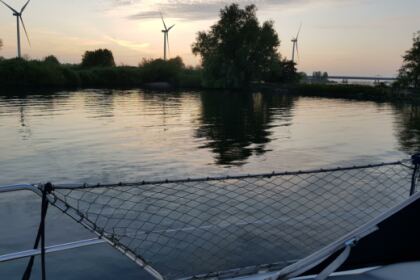 Electric sailing yacht Parbleu