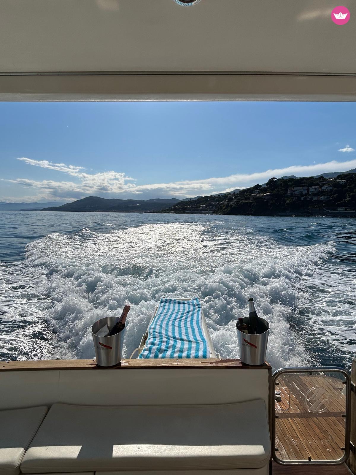 Bateau à moteur Carnevali 140 1000cv 7