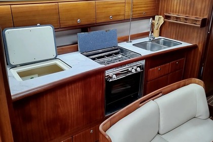 Location Voilier Beneteau Oceanis 370 Vólos