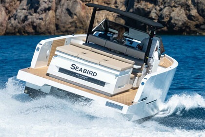 ENJOY QUALITY TIME WITH YOUR LOVED ONES ON THE WATER