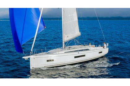 Charter Sailboat  Oceanis 40.1 Athens