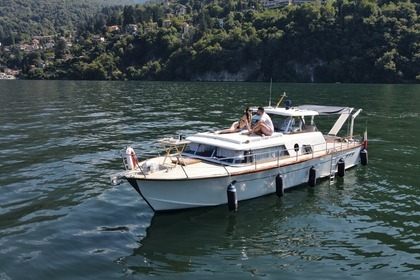 Rental Motorboat Picchiotti Giglio Como