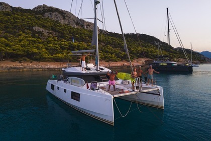 Charter Catamaran Nautitech 46 Fly Athens