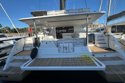 Location Catamaran Aventura Yachts Aventura 45 Grimaud