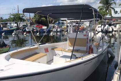 Rental Motorboat Polybest Passion 30 Pointe-a-Pitre