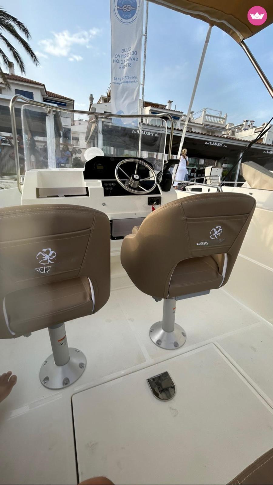 Bateau à moteur Pacific Craft Open550 115cv 3