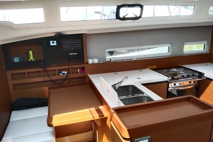 Jeanneau Sun Odyssey 410