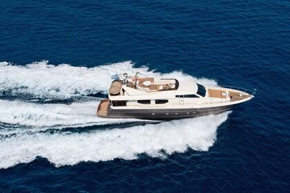 Miete Motoryacht Posillipo 78' 5'' Athen