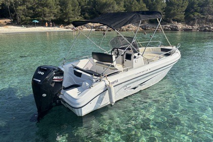 Location Bateau à moteur RANIERI VOYAGER 19 S Hyères