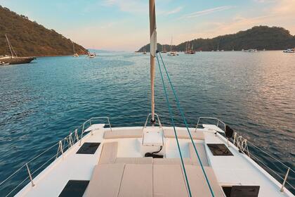 Bali Catspace Catamaran with a capacity of 8 people