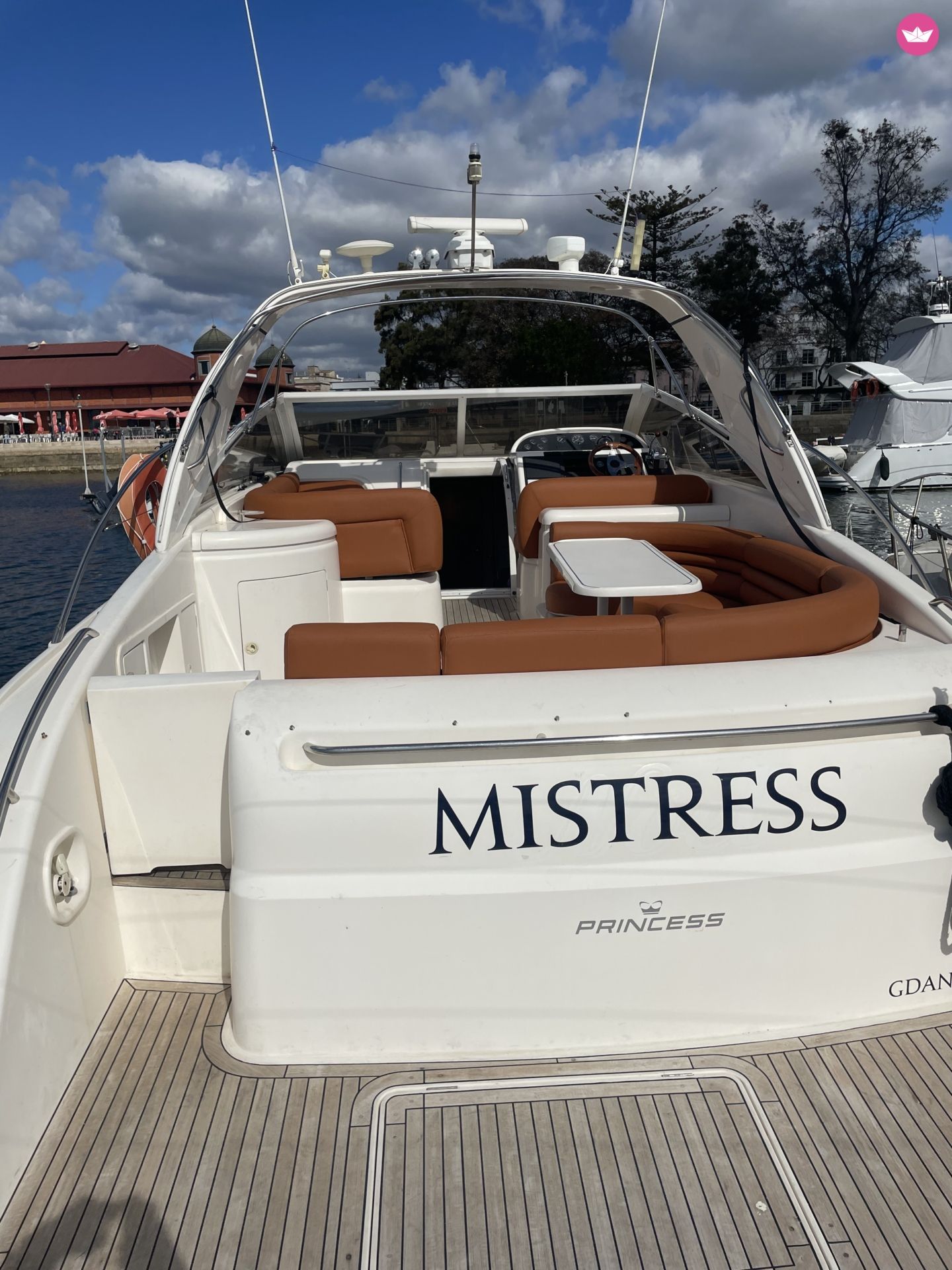 Bateau à moteur Princess V40 600cv 2