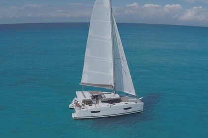 Aluguel Catamarã Jeanneau Lucia 40 with watermaker Praslin