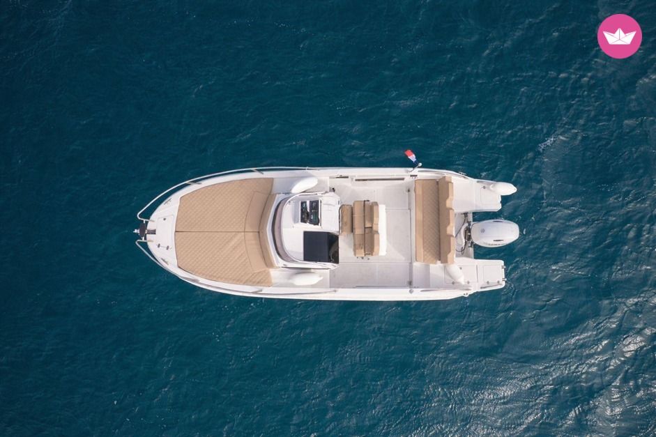 Bateau à moteur AYROS XA 22 150cv 4