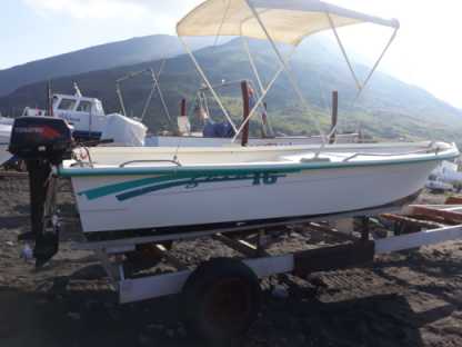 Location Bateau à moteur Lancia Gaia 16 Stromboli