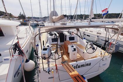 Czarter Jacht żaglowy Jeanneau Sun Odyssey 410 - 3 cab. Marina Hramina