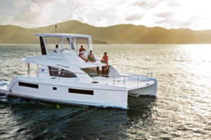 Charter Motorboat Robertson and Caine Leopard 43PC Catamaran Charlotte Amalie