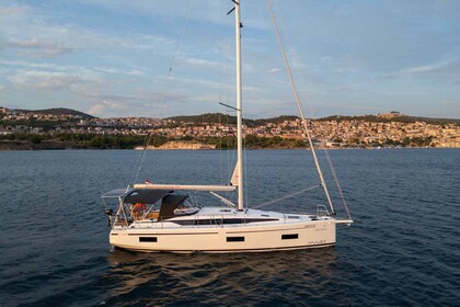 Alquiler Velero Bavaria Yachtbau Bavaria C42 Šibenik