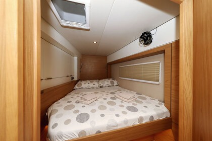 Hire Catamaran Catana Group Bali 4.2 - 4 + 1 cab. Biograd na Moru