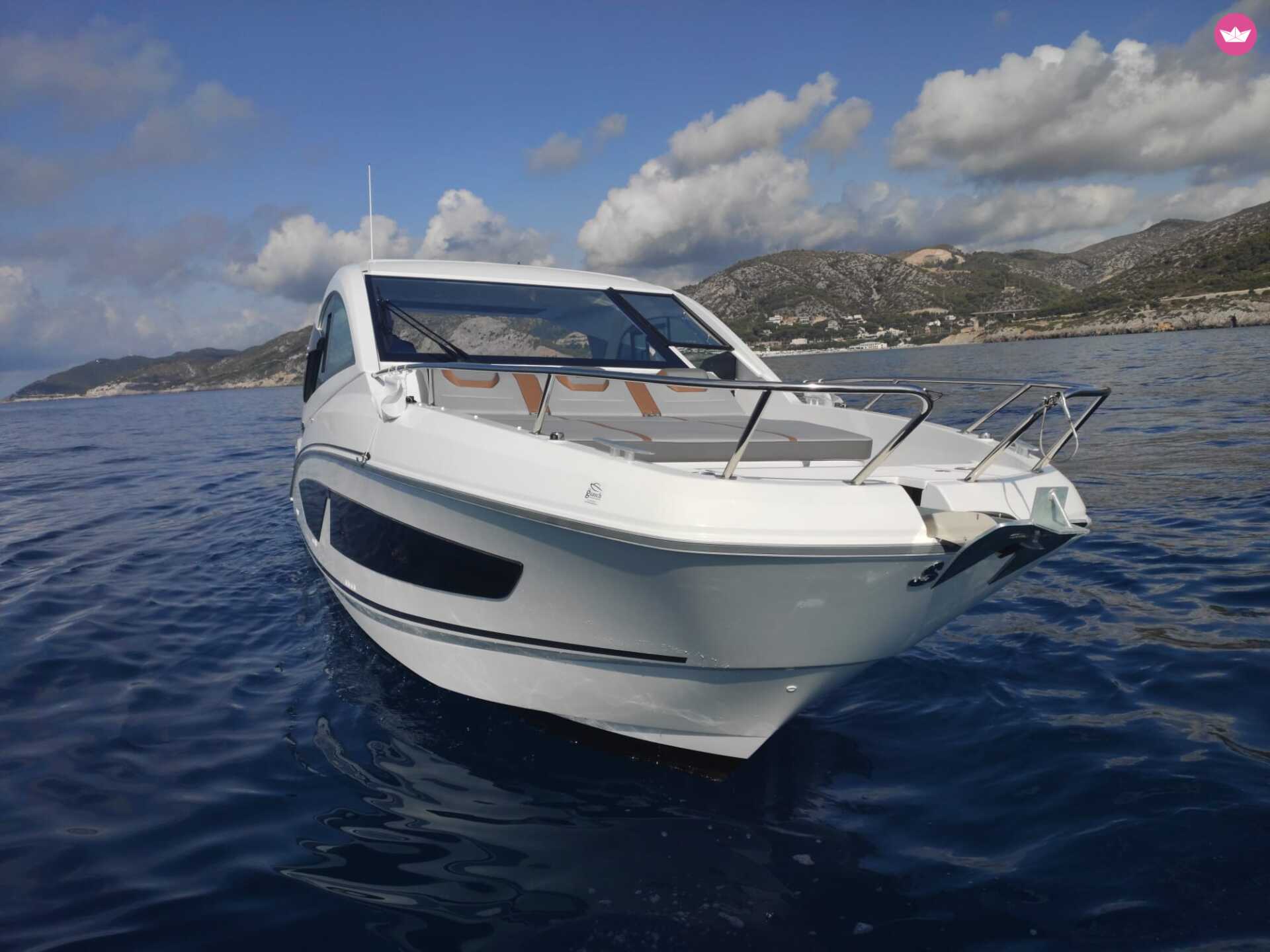 Bateau à moteur Beneteau Gran Turismo 32 600cv 3
