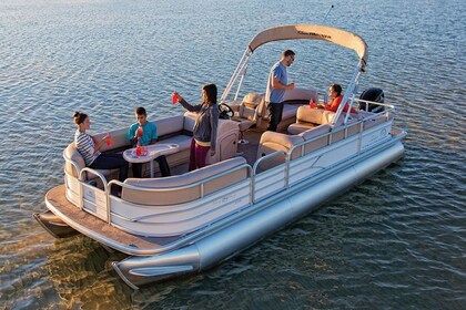 Partyboat river cruiser for 9 people