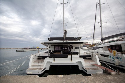 Location Catamaran Fountaine Pajot 45ft Mykonos