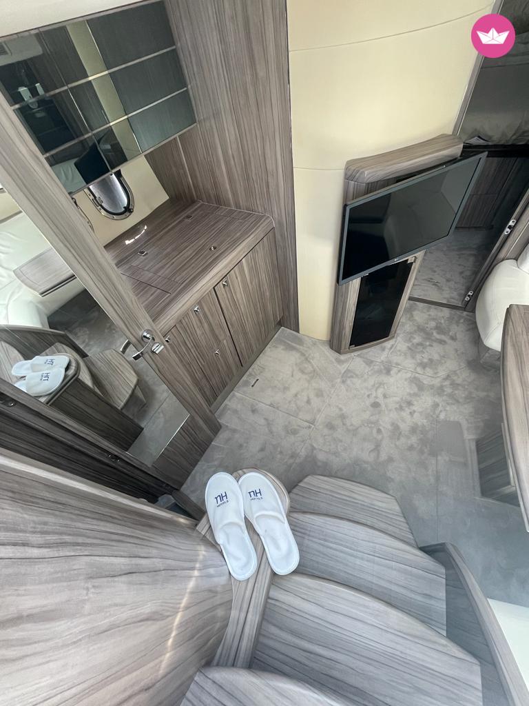 Czarter Absolute Absolute 40