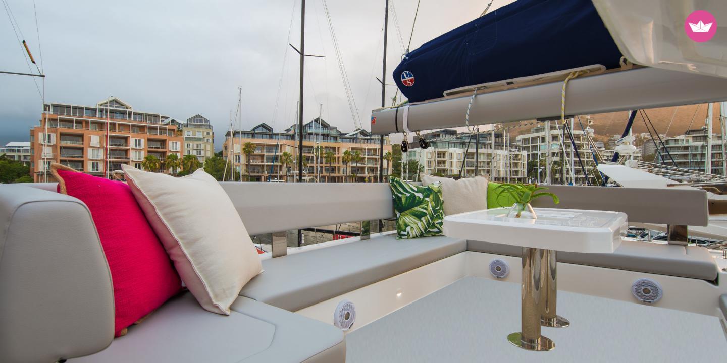 Catamaran Moorings 4500L/10 13m 6