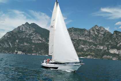 Charter Sailboat THE SECRET BOAT COMET 850 Lovere
