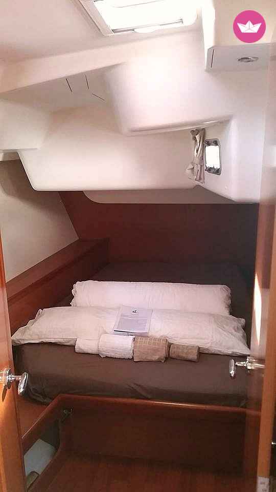 Noleggiare Beneteau Oceanis 54