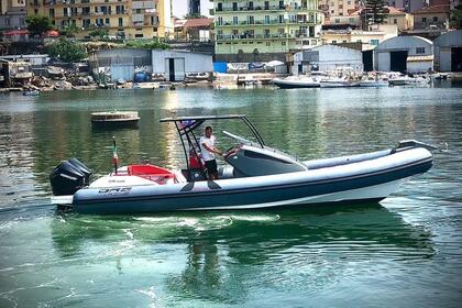 Hire Motorboat Oromarine Coupe' s9 Torre del Greco