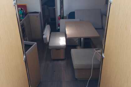 Rental Sailboat Beneteau Beneteau 45 La Paz