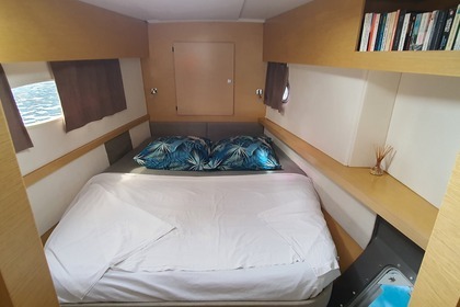 Rental Catamaran Fountaine Pajot Helia 44 Bora Bora