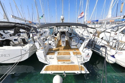 Location Voilier Beneteau Oceanis 38.1 Biograd na Moru