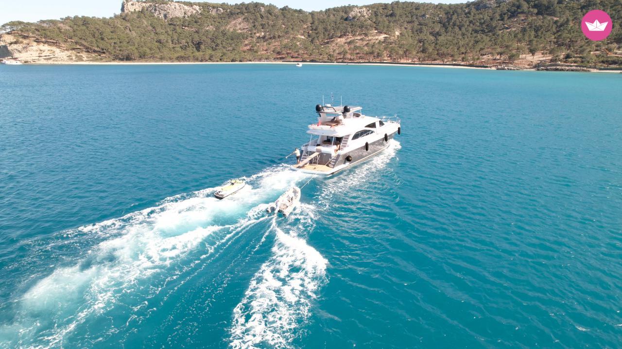 Yacht Custom 2014 2100cv 2