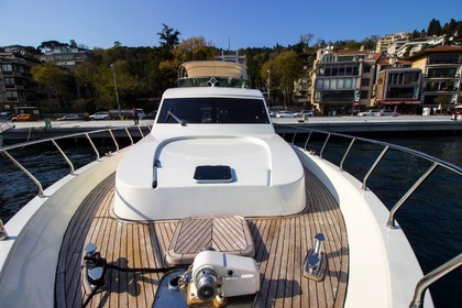 19m luxury Motoryat in Istanbul B2