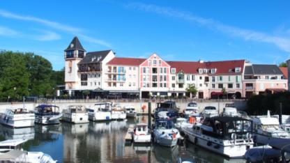 Location Bateau à moteur Acm 1155 Fly Cergy