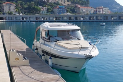 Hyra båt Motorbåt Beneteau Antares 9 Sanremo